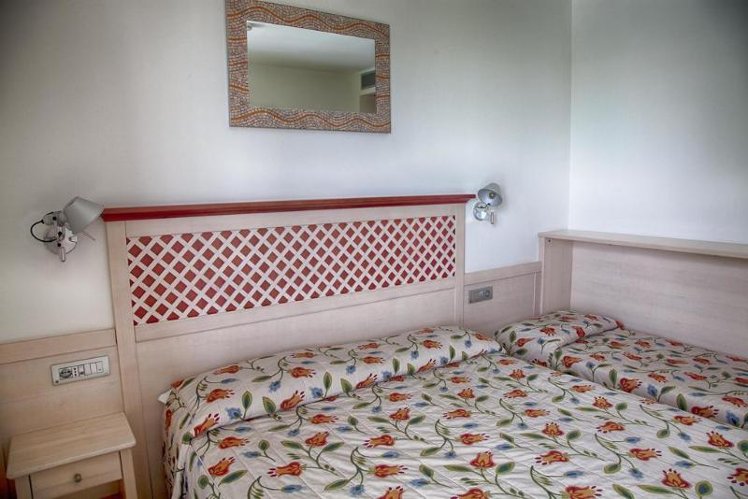 DOUBLE STANDARD Room