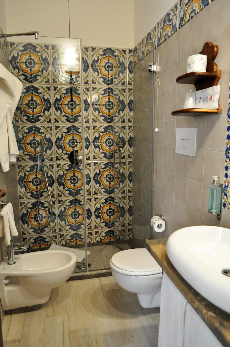 QUADRUPLE STANDARD Room