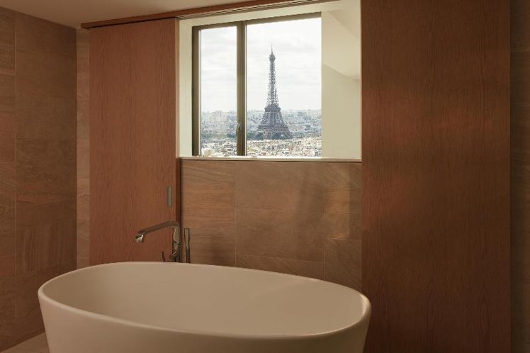 SUITE Presidential Room