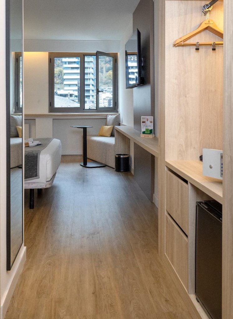 DOUBLE SINGLE USE CLASSIC Room