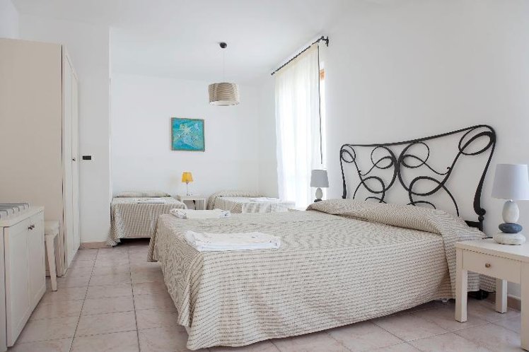 QUADRUPLE CLASSIC Room