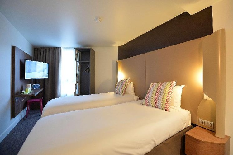 TWIN STANDARD Room