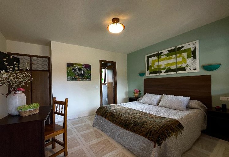 DOUBLE WITH DOUBLE BED Room