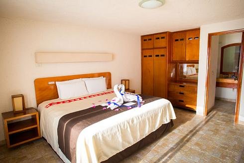 Playa Maya by MIJ - Beachfront Hotel