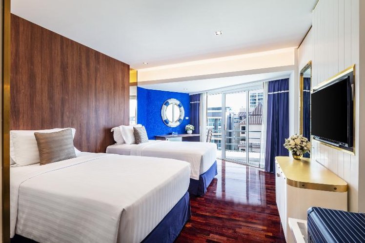 TWIN DELUXE Room