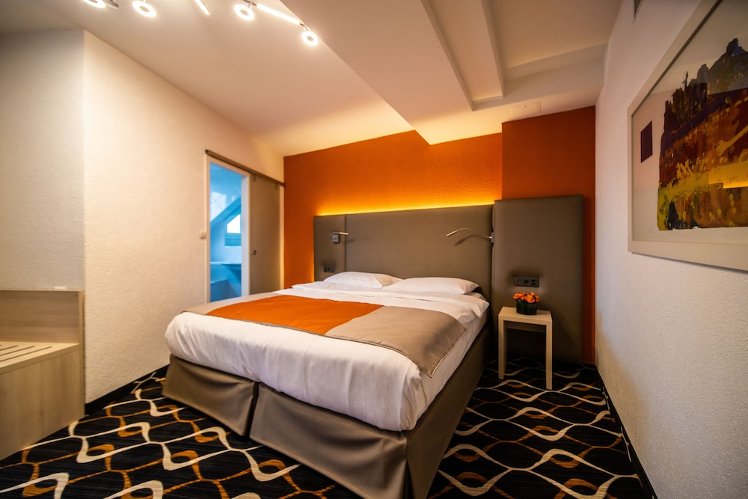 Eden Hotel