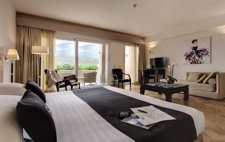 JUNIOR SUITE WITH VIEWS Room
