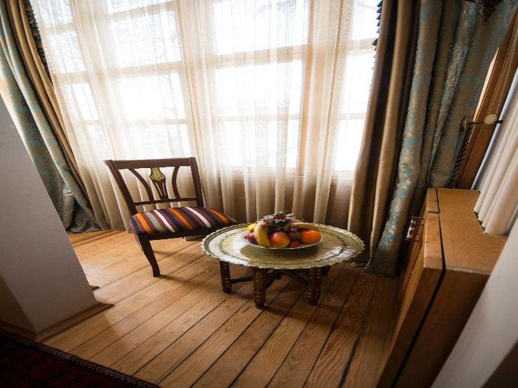 Sultan Corner Suites