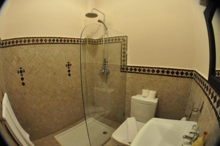 SINGLE STANDARD Room