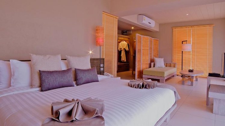 DOUBLE DELUXE Room