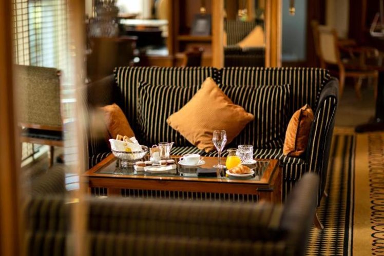 DOUBLE CLUB PREMIUM Room