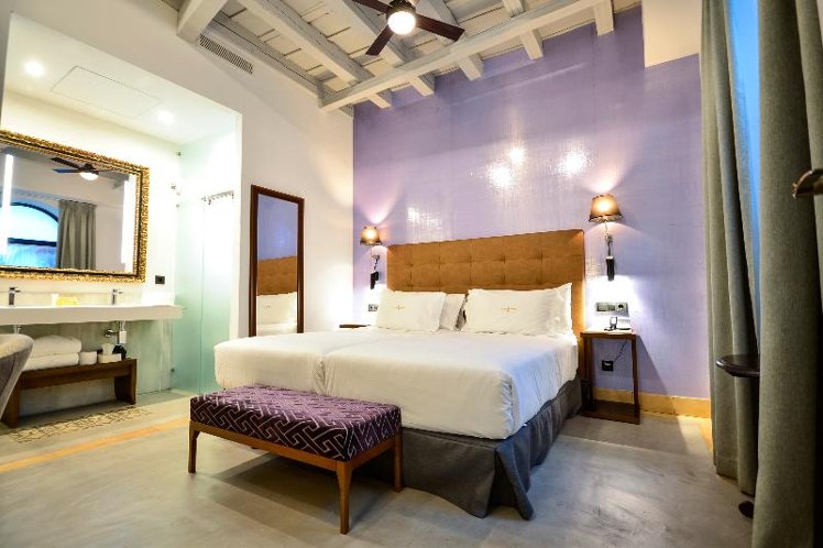 Double or Twin STANDARD Room