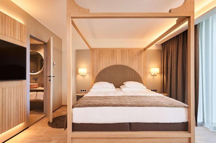 DOUBLE DELUXE Room