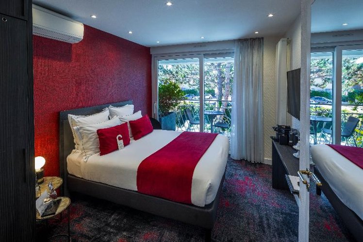 DOUBLE CLASSIC Room