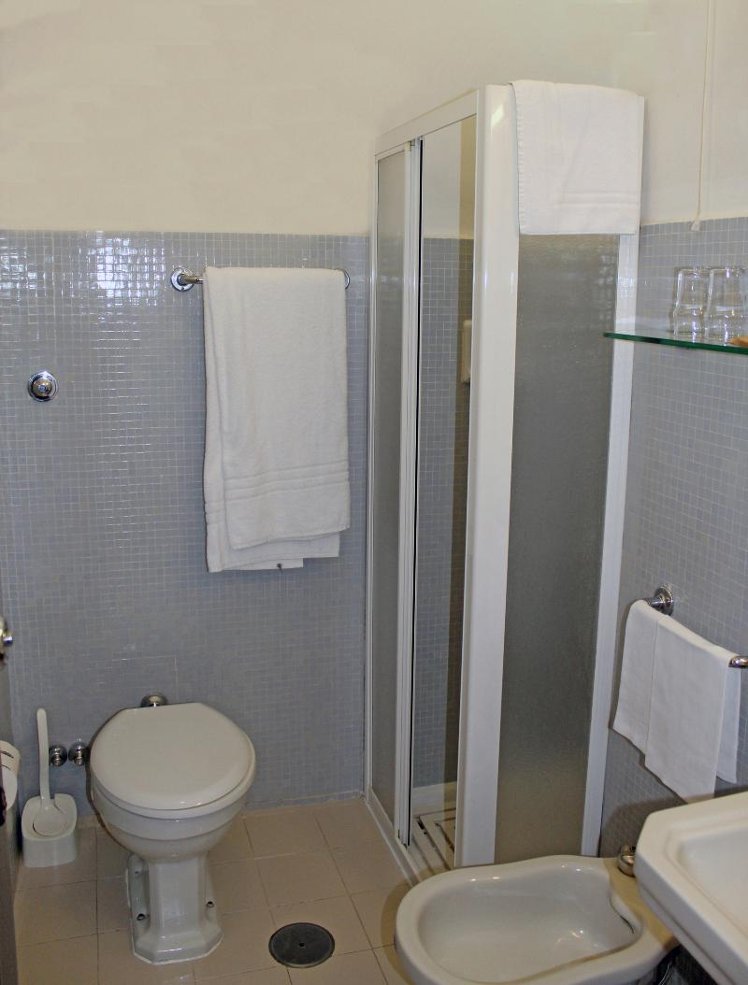 DOUBLE SINGLE USE SEA VIEW WITH BALCONY Room