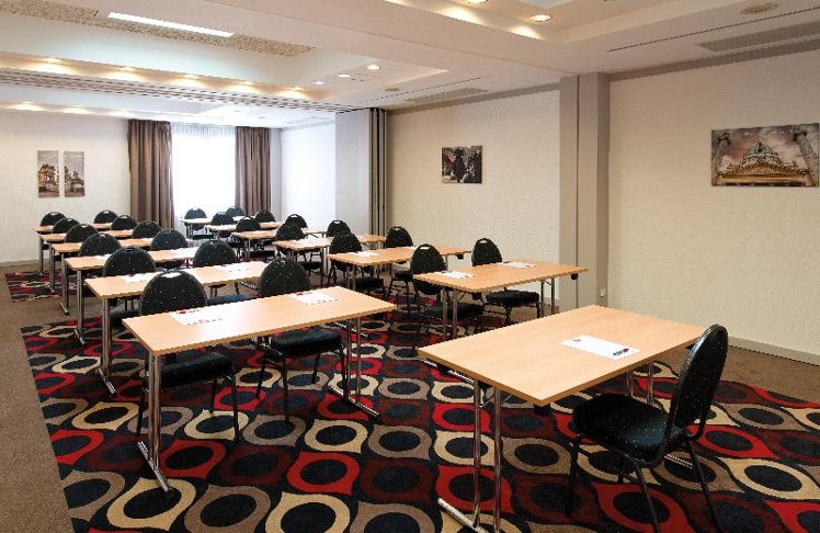 Leonardo Hotel Vienna Westbahnhof