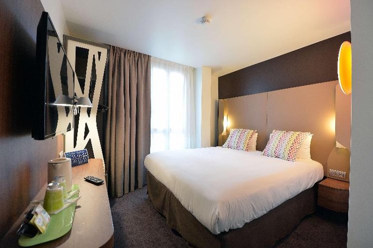DOUBLE SUPERIOR Room