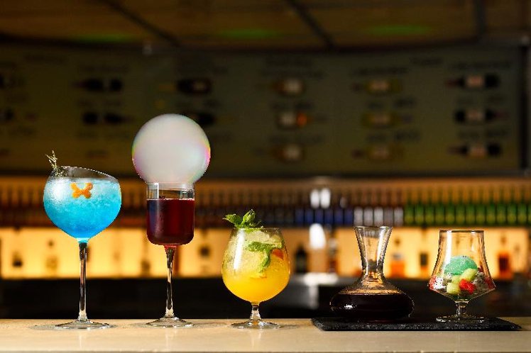 Bar