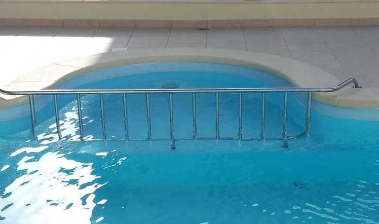 Nicolas Studios Apartments