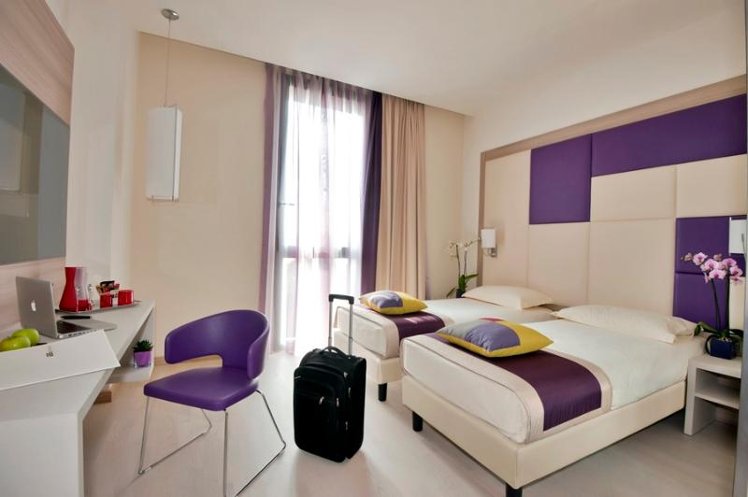 TWIN STANDARD Room