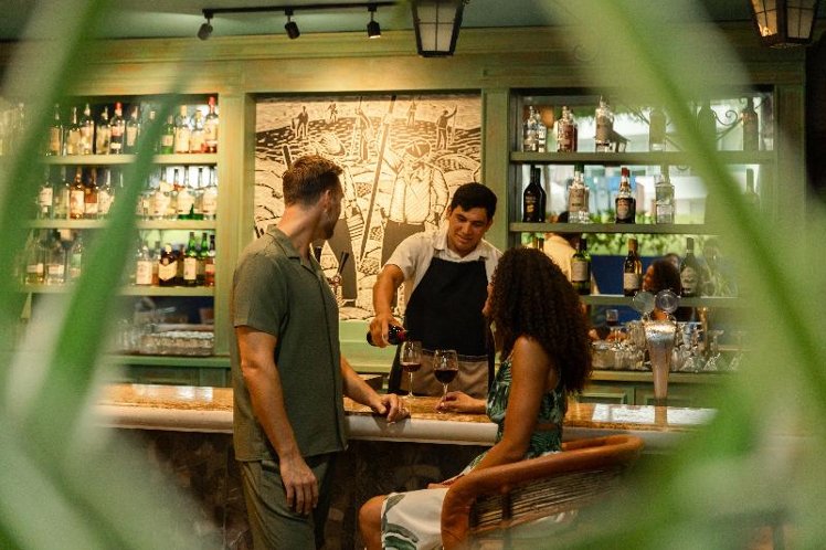 Bar