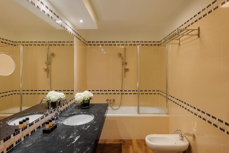 Double or Twin SUPERIOR Room