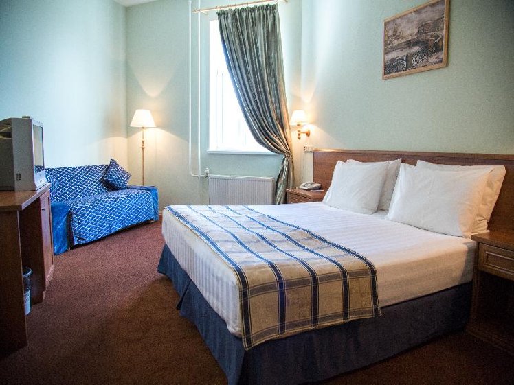 DOUBLE STANDARD Room