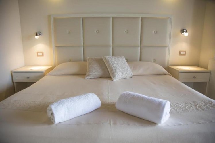 DOUBLE DELUXE Room
