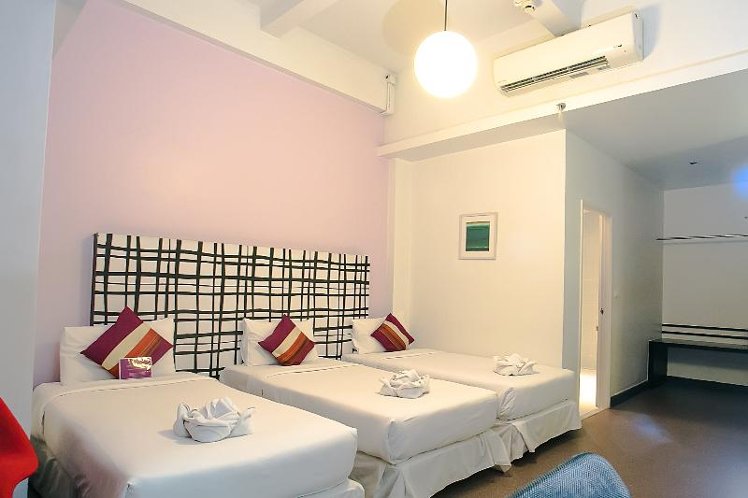 TRIPLE DELUXE Room