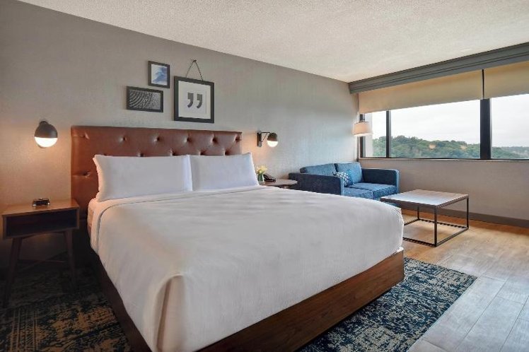 DOUBLE DELUXE Room