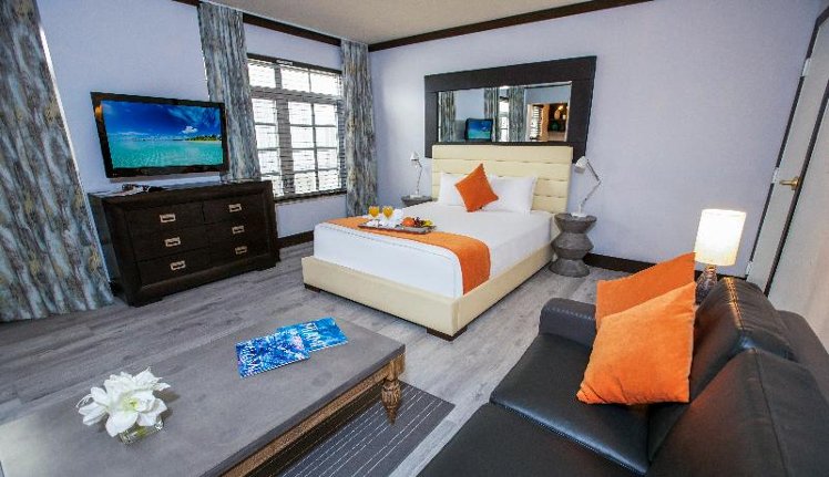 STUDIO QUEEN SIZE BED Room