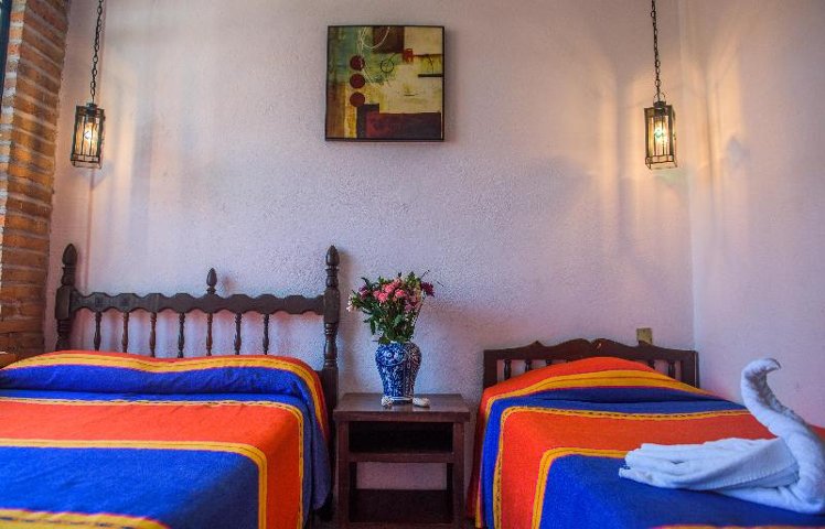 DOUBLE STANDARD Room