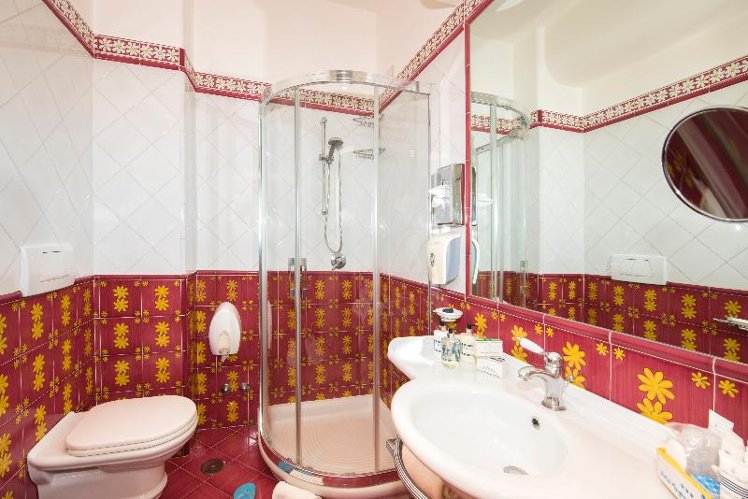 DOUBLE SUPERIOR Room