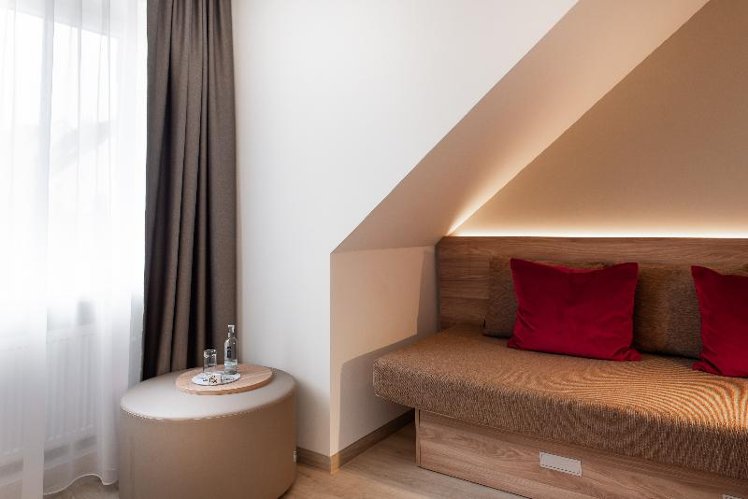 TRIPLE DELUXE Room