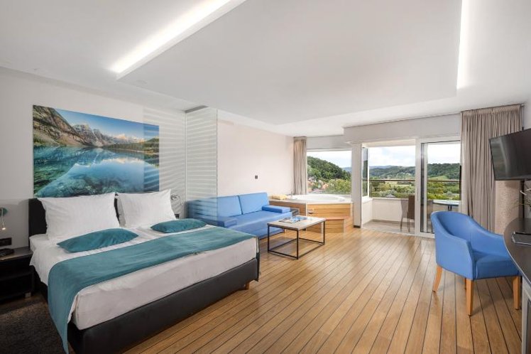 DOUBLE PREMIUM Room