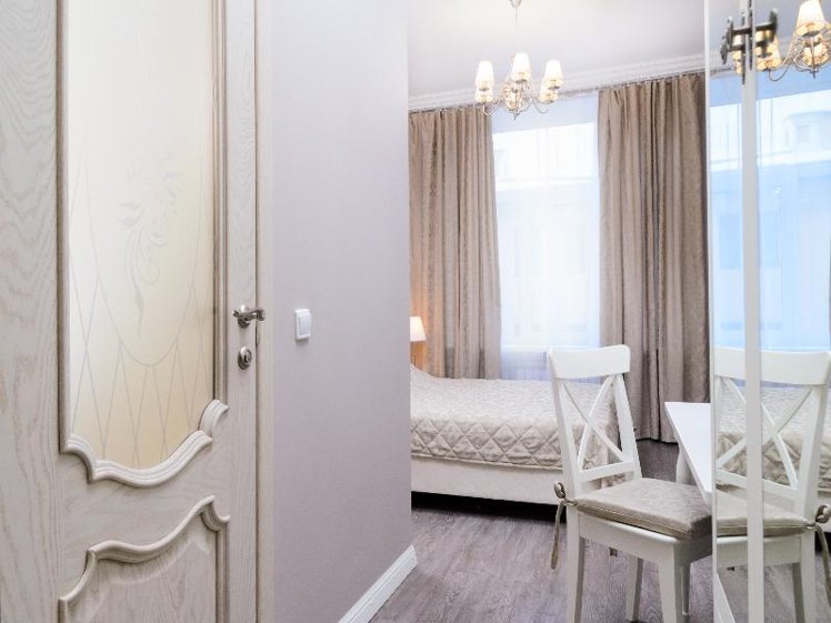 DOUBLE STANDARD Room