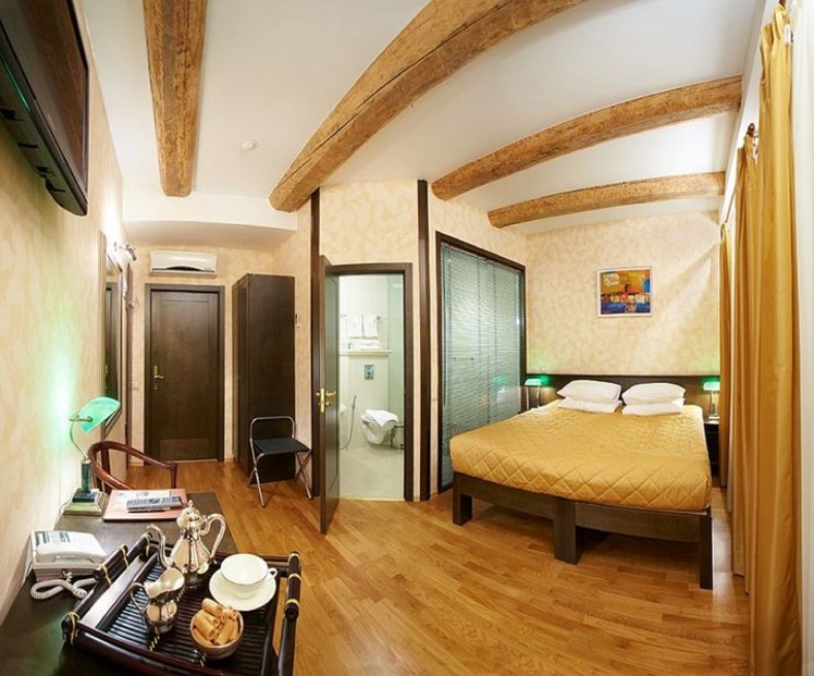 DOUBLE SINGLE USE STANDARD Room