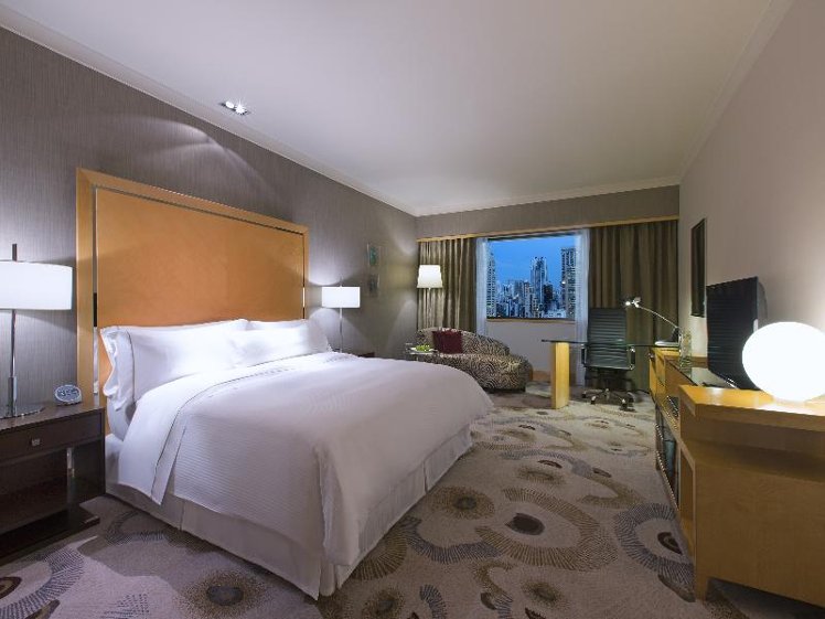 Double or Twin DELUXE Room