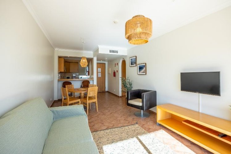 APARTMENT PARTIAL OCEAN VIEW TWO BEDROOMS Room