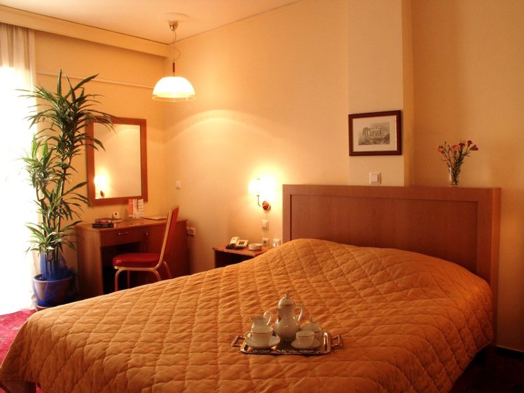 SINGLE STANDARD Room