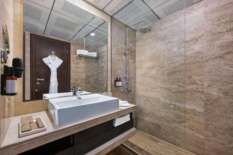 JUNIOR SUITE WITH BALCONY Room