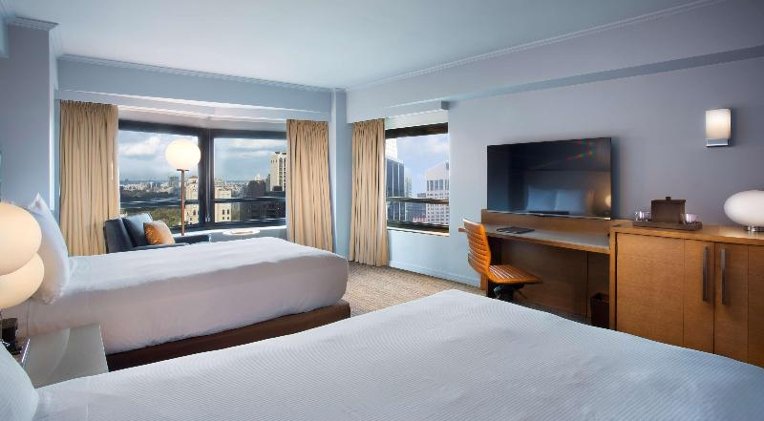 DOUBLE PREMIER Room