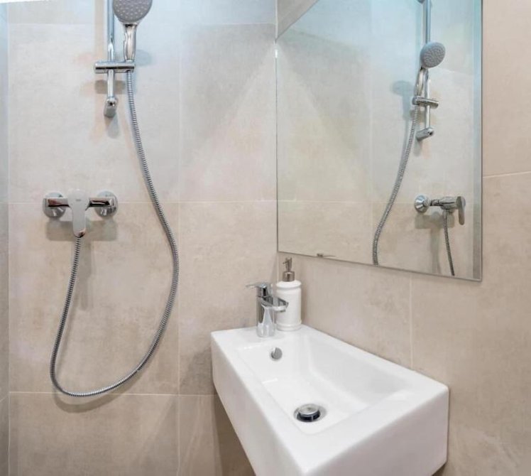 Jupiter Lux Rooms