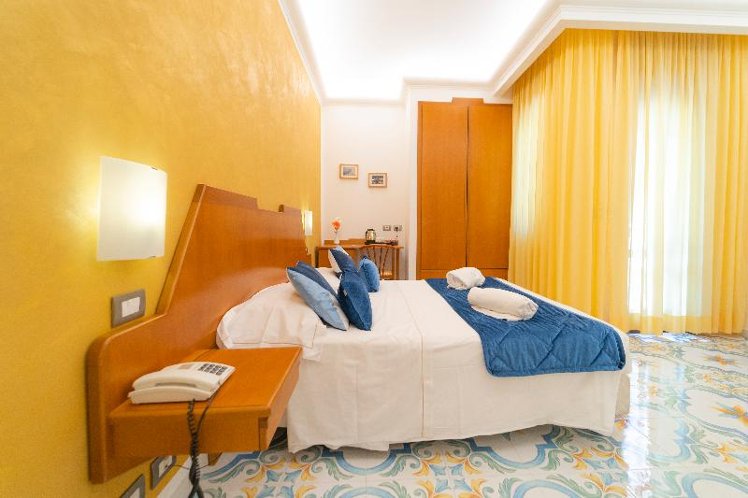 Double or Twin SUPERIOR Room