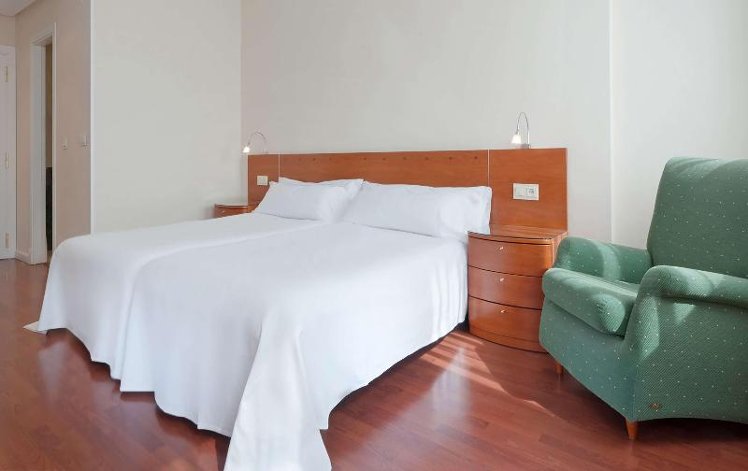 DOUBLE STANDARD Room