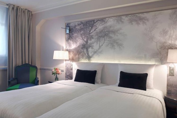 TWIN DELUXE WITH VIEWS Room