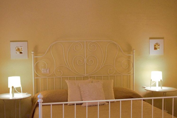 DOUBLE STANDARD Room