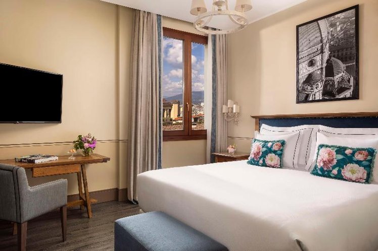 DOUBLE SINGLE USE PREMIUM Room