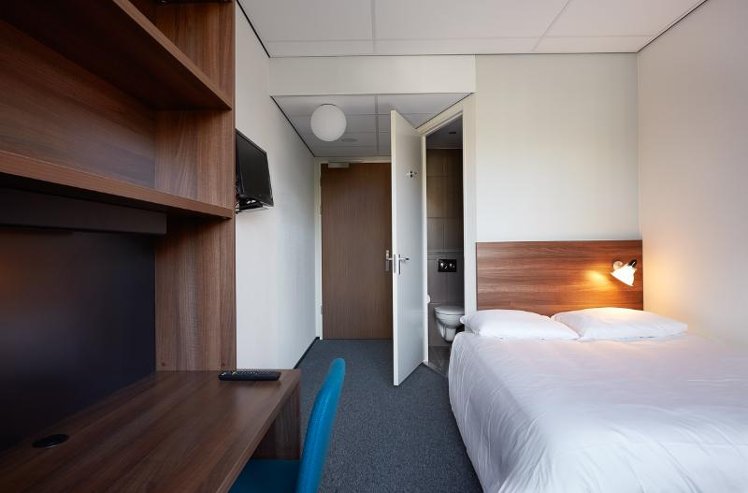 DOUBLE STANDARD Room