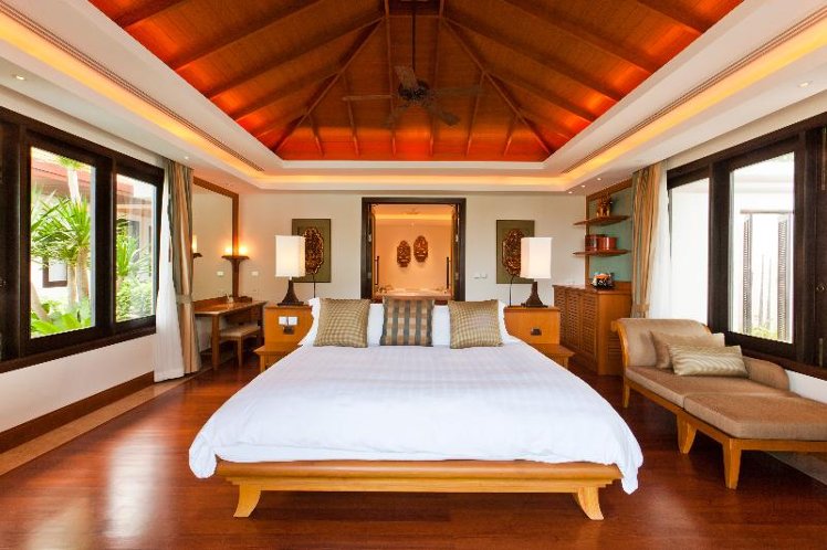 VILLA FOUR BEDROOMS Room